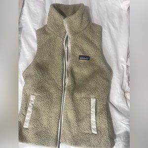 Patagonia- Women’s Fleece Vest xs